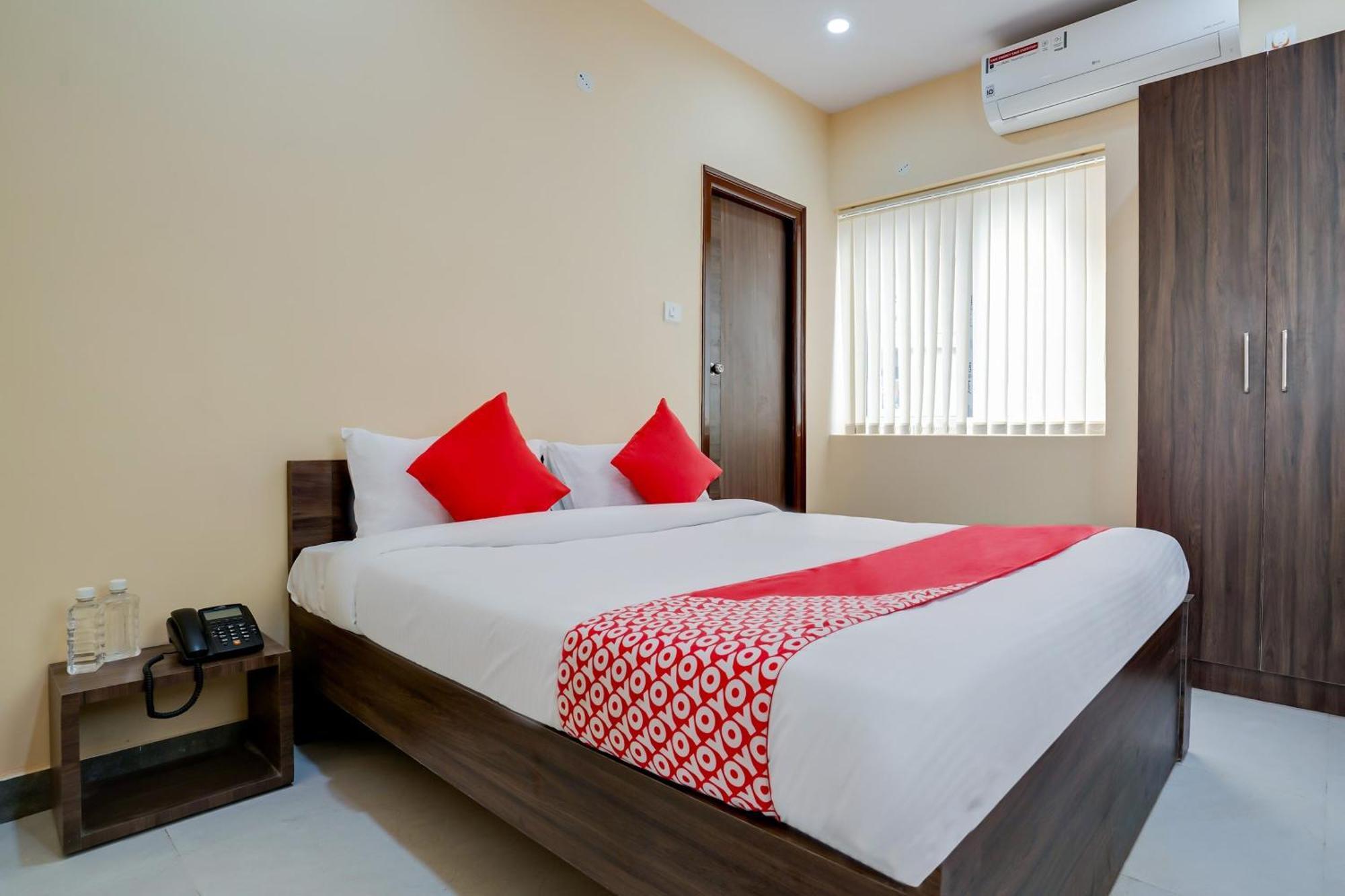 Hotel O Alekhya Residency Cafe Bahar Sururnagar Exteriér fotografie