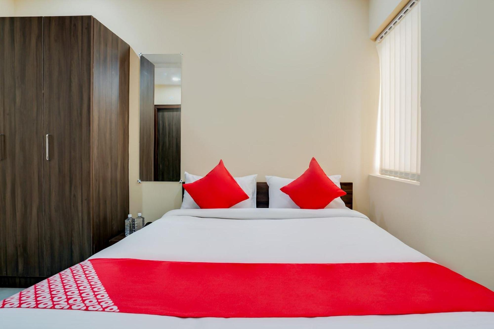 Hotel O Alekhya Residency Cafe Bahar Sururnagar Exteriér fotografie