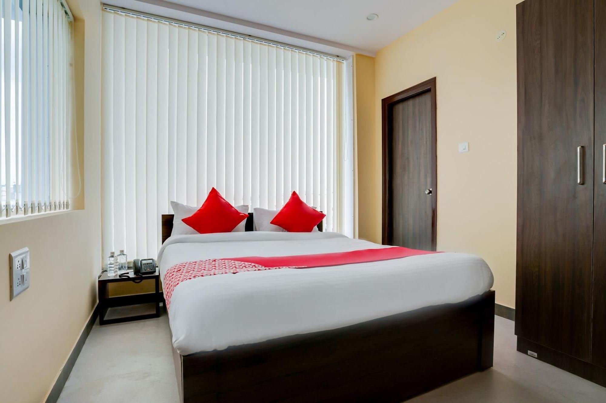 Hotel O Alekhya Residency Cafe Bahar Sururnagar Exteriér fotografie